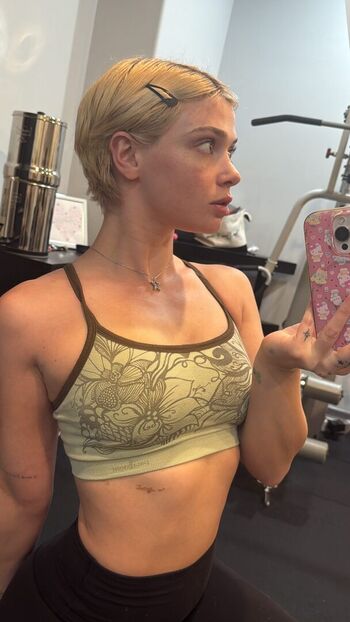 Full leaked Lola visage private onlyfans photo