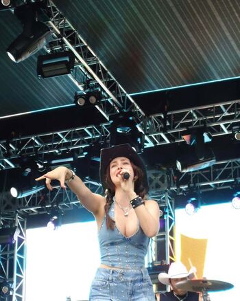 Full leaked Tray fitfever tray soe/ private onlyfans photo