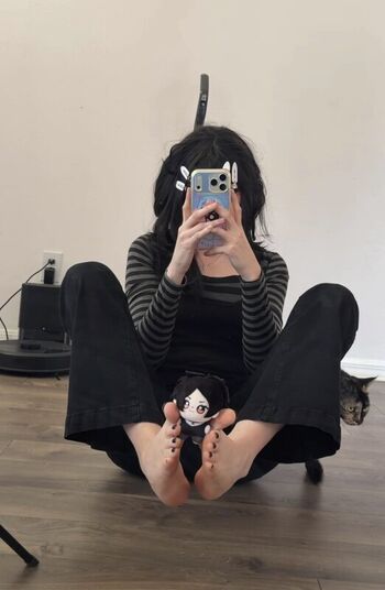 Full leaked Lolyomie private onlyfans photo