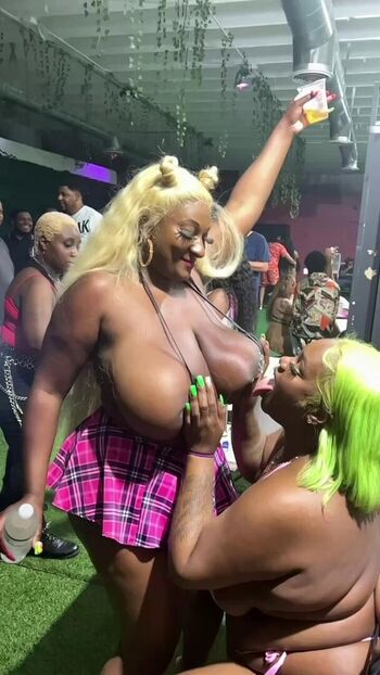Full leaked Londynn private onlyfans photo