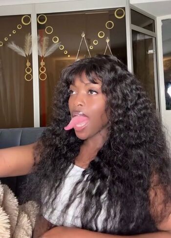 Full leaked Long tongue fetish private onlyfans photo