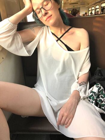 Full leaked Loopinka private onlyfans photo