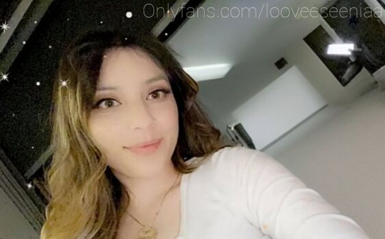 Full leaked Loovee seeniaa private onlyfans photo