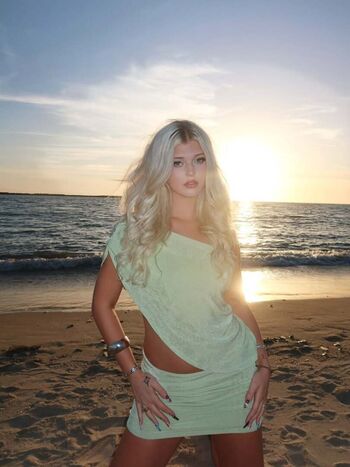 Full leaked Loren gray private onlyfans photo