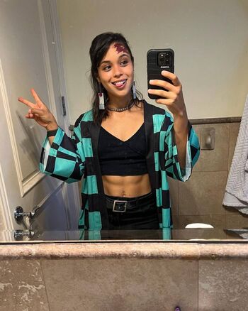 Full leaked Lorena parkour page private onlyfans photo