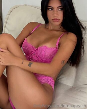 Lorena Peach