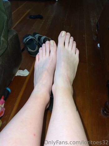 Full leaked Loritoes private onlyfans photo