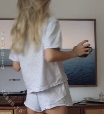 Lotta Emilie Stichler