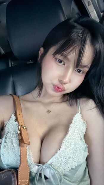 Full leaked Lou aenlle private onlyfans photo