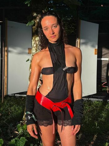 Full leaked Loubellefaix private onlyfans photo