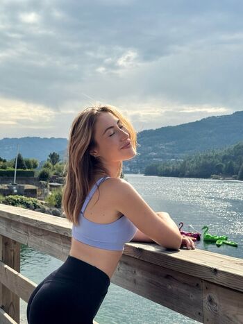 Full leaked Louisa naomi private onlyfans photo