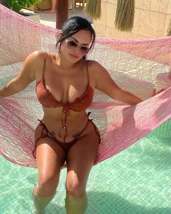 Full leaked Love rachelle private onlyfans photo