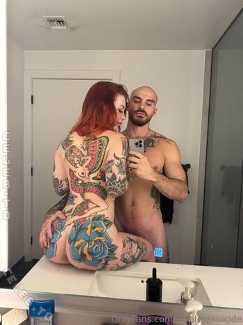 Full leaked Lovelesssuicide private onlyfans photo