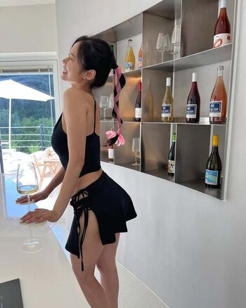 Full leaked Lovelyjoohee page private onlyfans photo