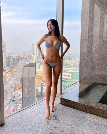 Full leaked Lovelyjoohee private onlyfans photo