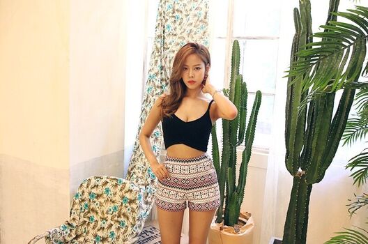 Full leaked Lovelyjoohee page private onlyfans photo