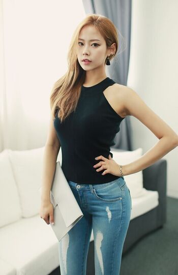 Full leaked Lovelyjoohee private onlyfans photo