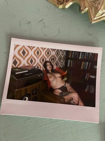Full leaked Lovemeferal private onlyfans photo