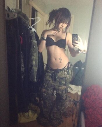 Full leaked Lovemeize private onlyfans photo