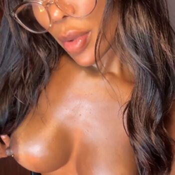 Full leaked Luana couto private onlyfans photo