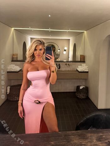 Full leaked Luana vjollca private onlyfans photo