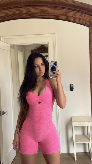 Full leaked Lily chee/ private onlyfans photo