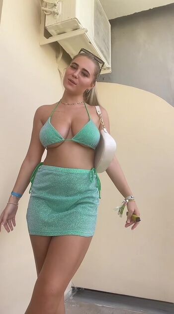 Full leaked Lucie anderson private onlyfans photo