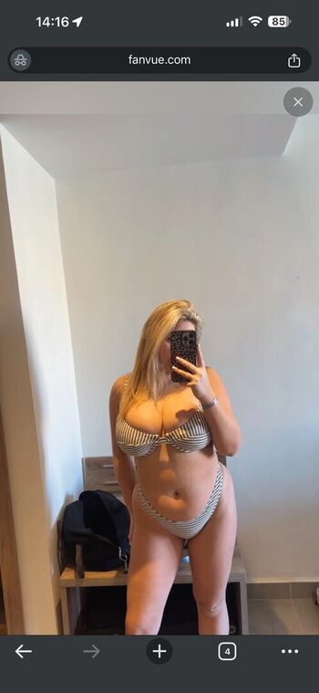 Full leaked Lucy fairwyn private onlyfans photo