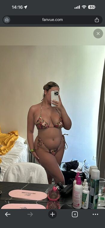 Full leaked Lucy fairwyn private onlyfans photo