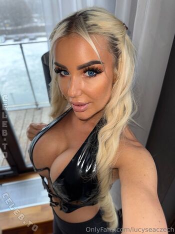Full leaked Lucy sea private onlyfans photo