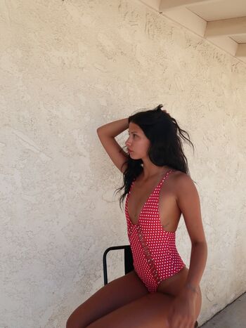 Full leaked Lucy wildfong private onlyfans photo