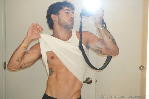 Full leaked Luiscapecchi private onlyfans photo