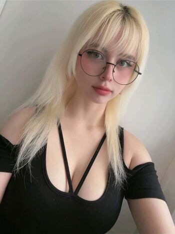 Full leaked Lulys private onlyfans photo