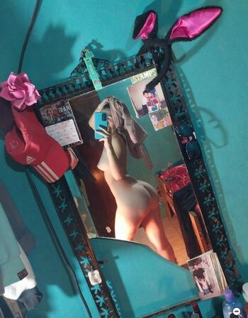 Full leaked Lulyschannen page private onlyfans photo