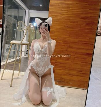 Full leaked Lumanyu private onlyfans photo