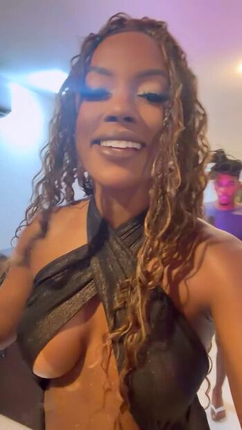 Full leaked Lumena aleluia page private onlyfans photo