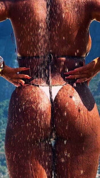 Full leaked Lumena aleluia private onlyfans photo