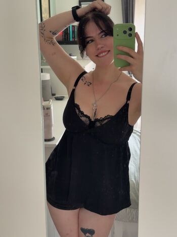 Full leaked Luna stubbs page private onlyfans photo