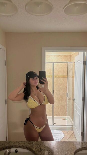 Full leaked Lunaosantos  page private onlyfans photo