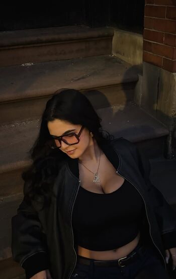 Full leaked Lunaosantos private onlyfans photo