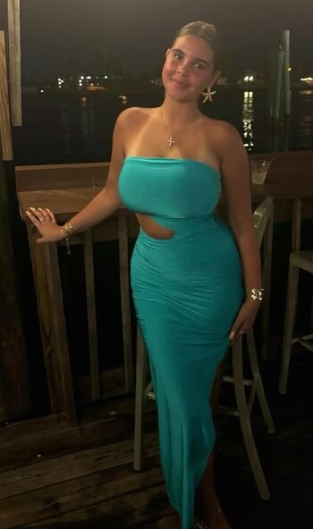 Full leaked Lunaosantos private onlyfans photo