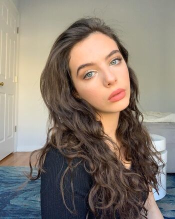 Full leaked Lunasereena page private onlyfans photo