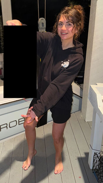 Full leaked Lunchbaglujan private onlyfans photo