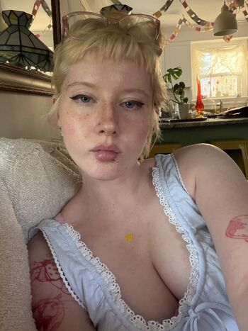 Full leaked Luvliii page private onlyfans photo