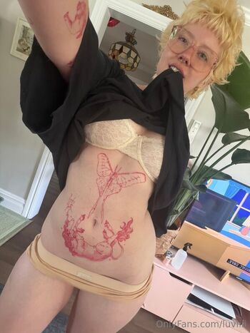 Full leaked Luvliii private onlyfans photo
