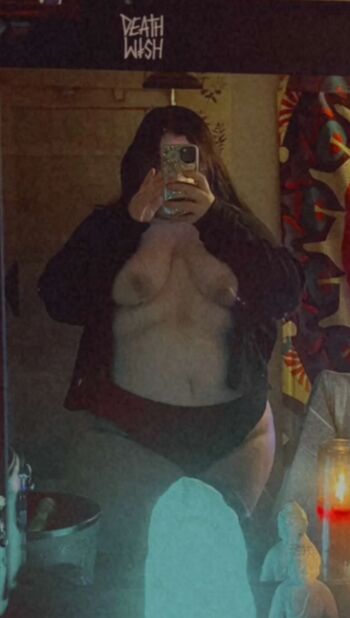 Full leaked Luvvbuggbree private onlyfans photo