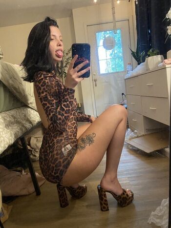 Full leaked Luxurioussfrann private onlyfans photo