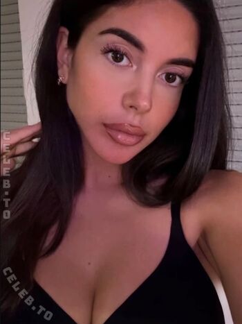 Full leaked Lya aylin private onlyfans photo