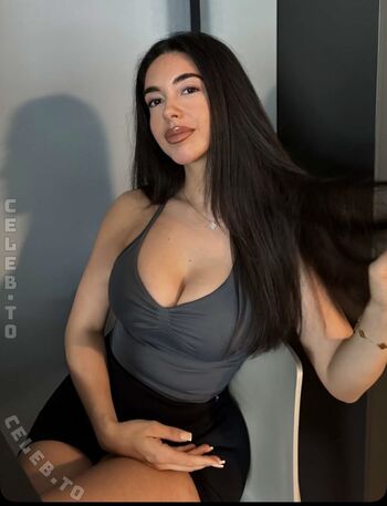 Lya Aylin