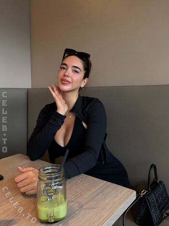 Full leaked Lya aylin page private onlyfans photo